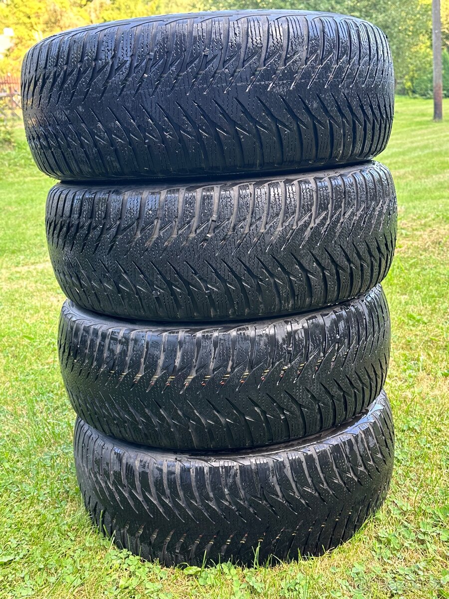 Zimní pneumatiky Goodyear Ultragrip 8 205/55/16 91H