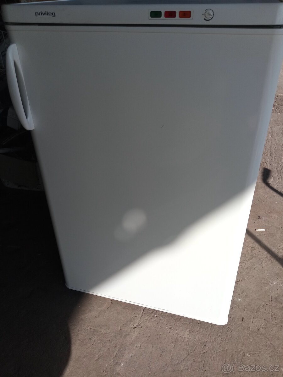 Mrazák Privileg ( 3 šuplíky )