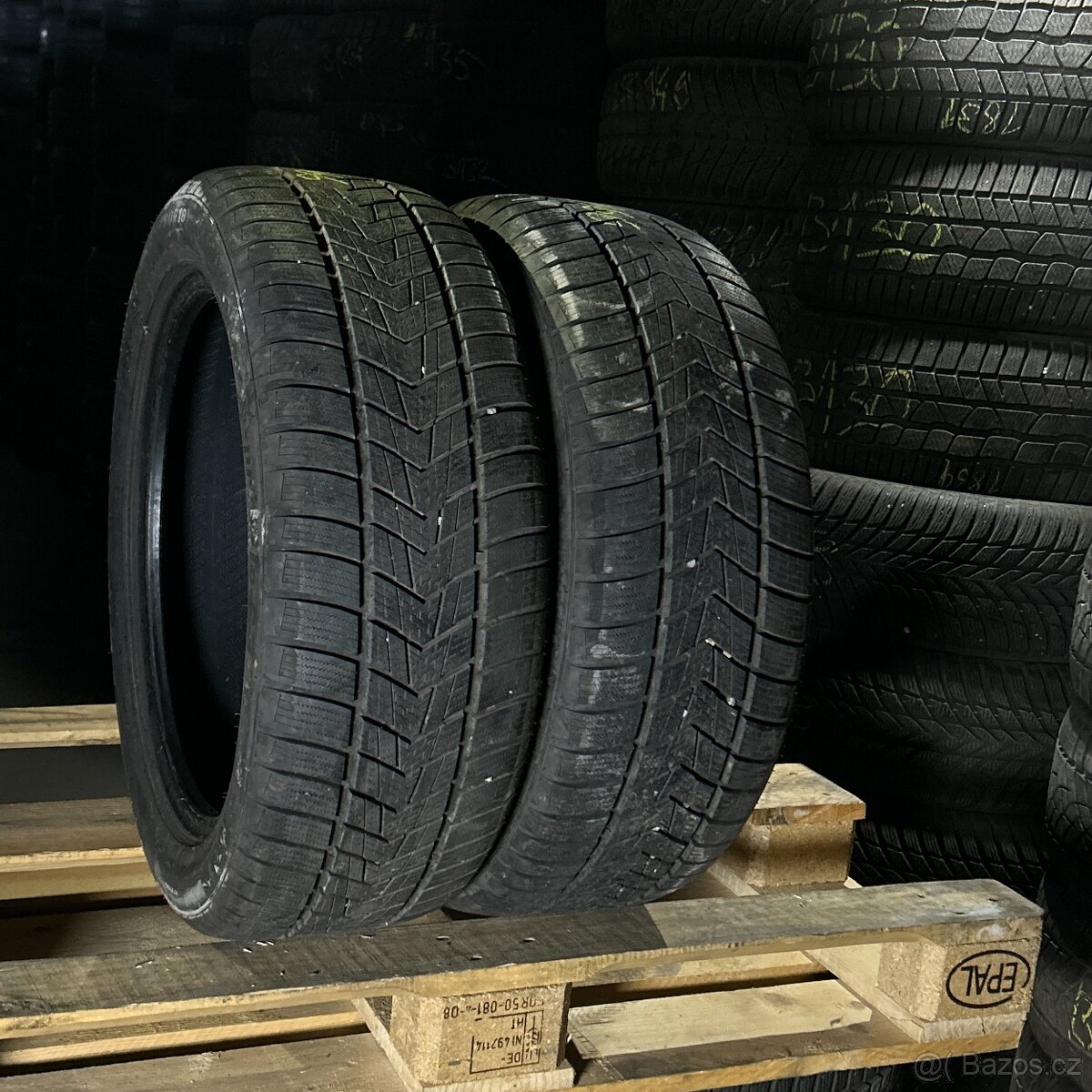 Zimní pneu 225/50 R18 99V Tracmax 7mm