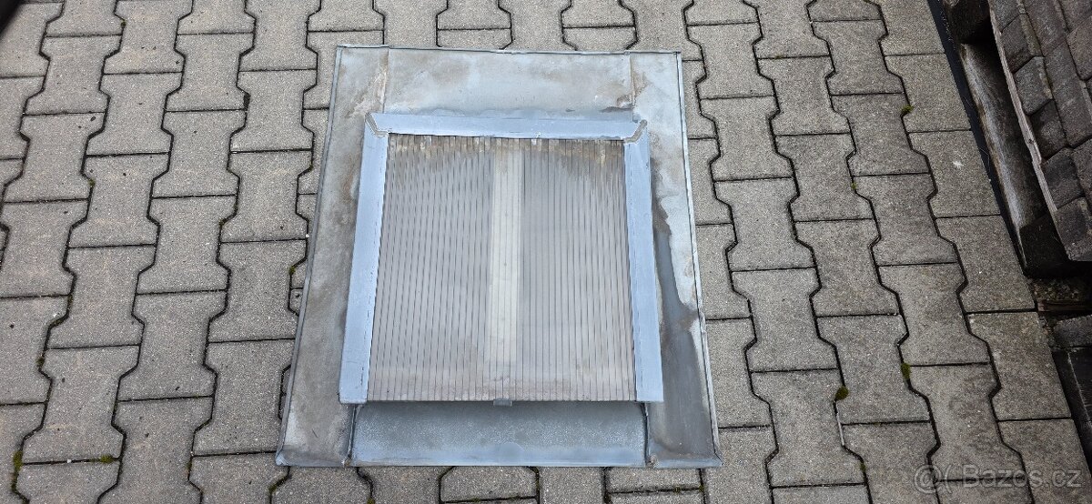 Střešní výlez