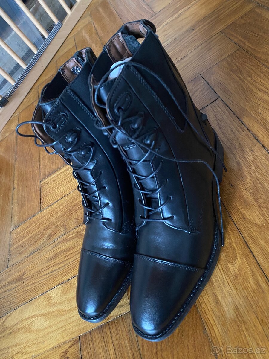 Jezdecká perka ELT 40