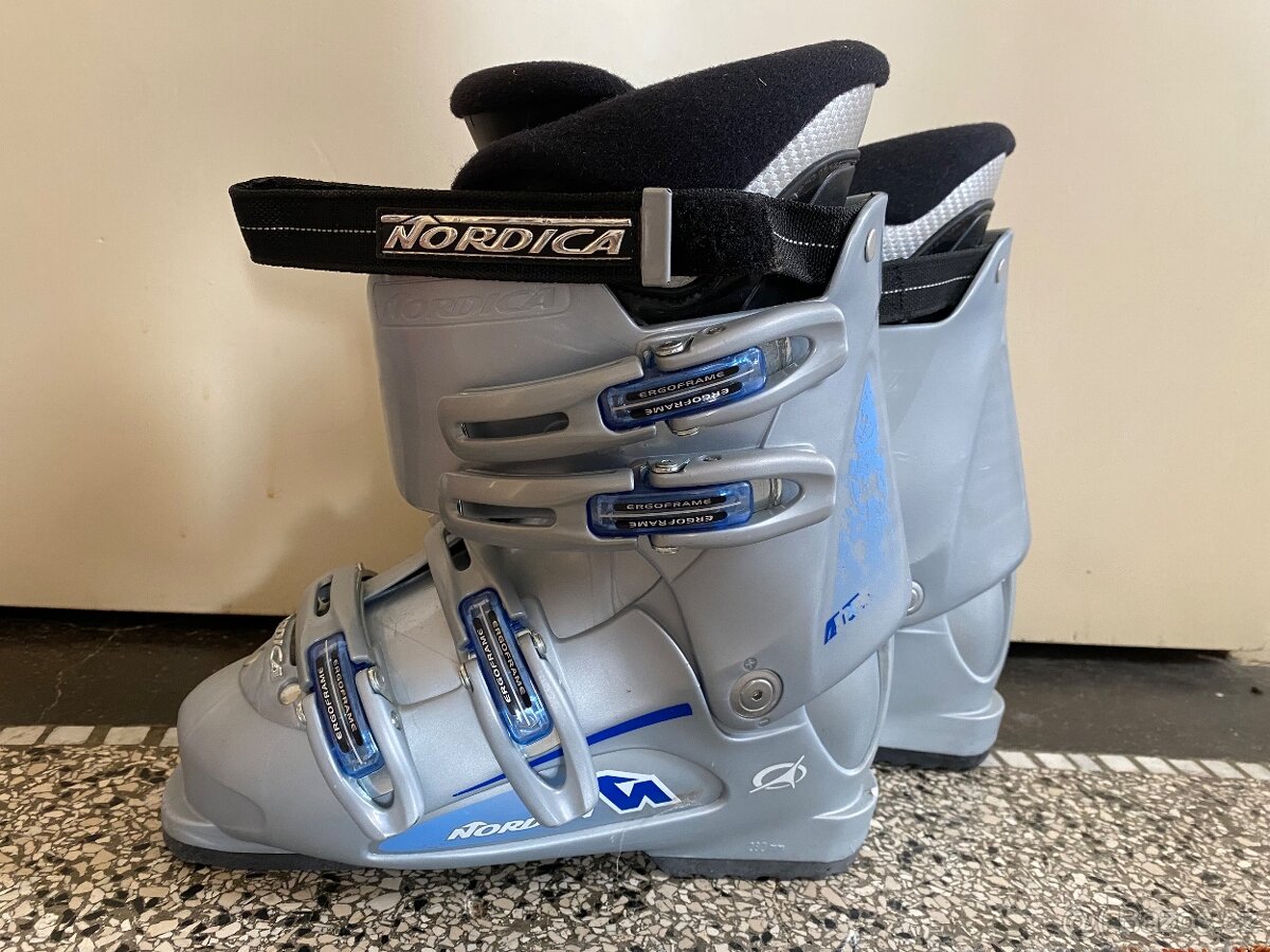 Dámské lyžáky Lange -280 mm - vel. 37