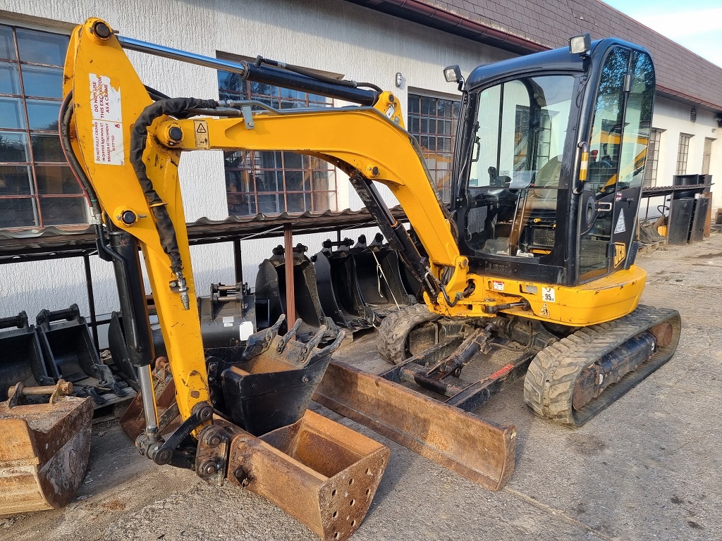 JCB 8030 (8025, 8026) - 2000mth - po servisu TOP stav