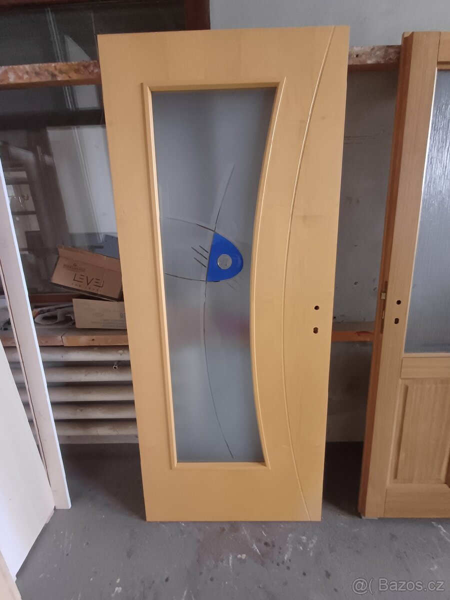 Interierove dvere buk prosklené 80 levé