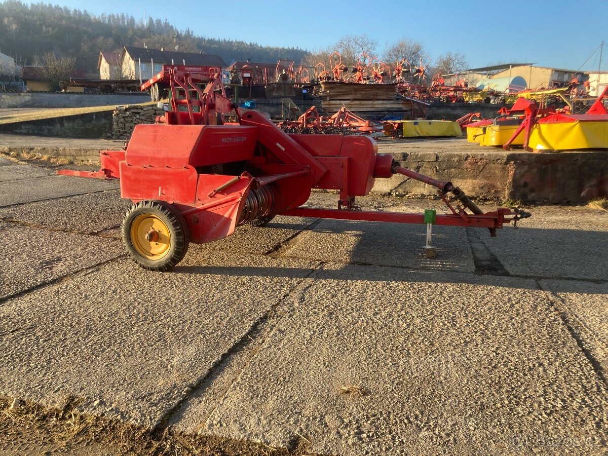 Lis na malé balíky Massey Ferguson 20-8