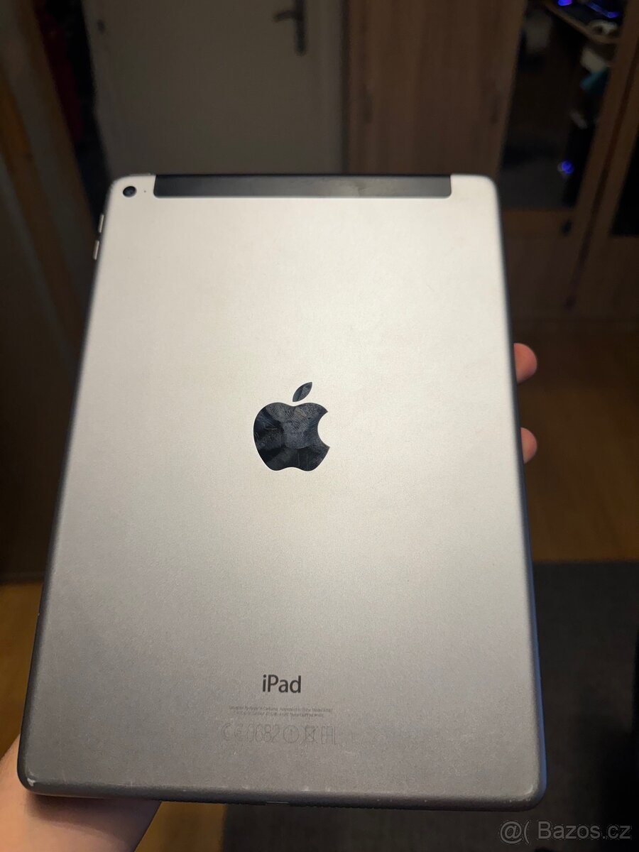 Apple IPad Air 2generace + WIFI, Cellular