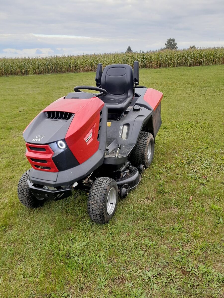 SECO Starjet P4 - zahradní traktor