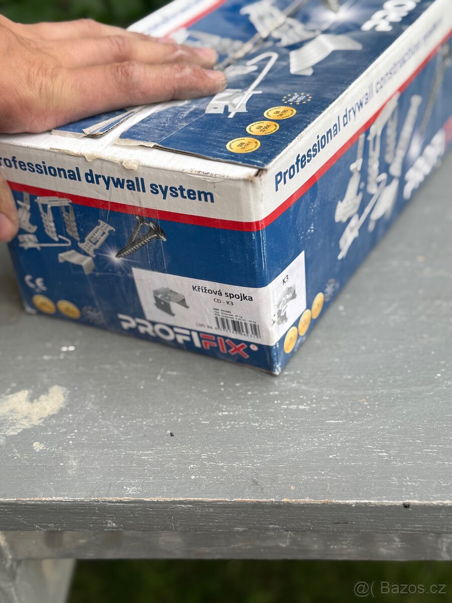 Křížová spojka ProfiFix – celá krabice