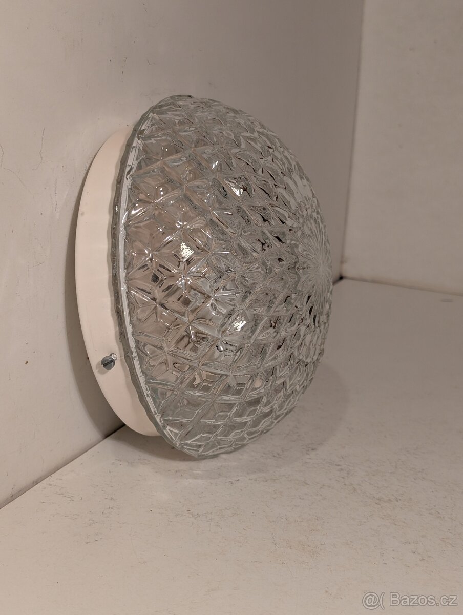 pěkný funkcionalistický nízký retro lustr, stropnice, lampa