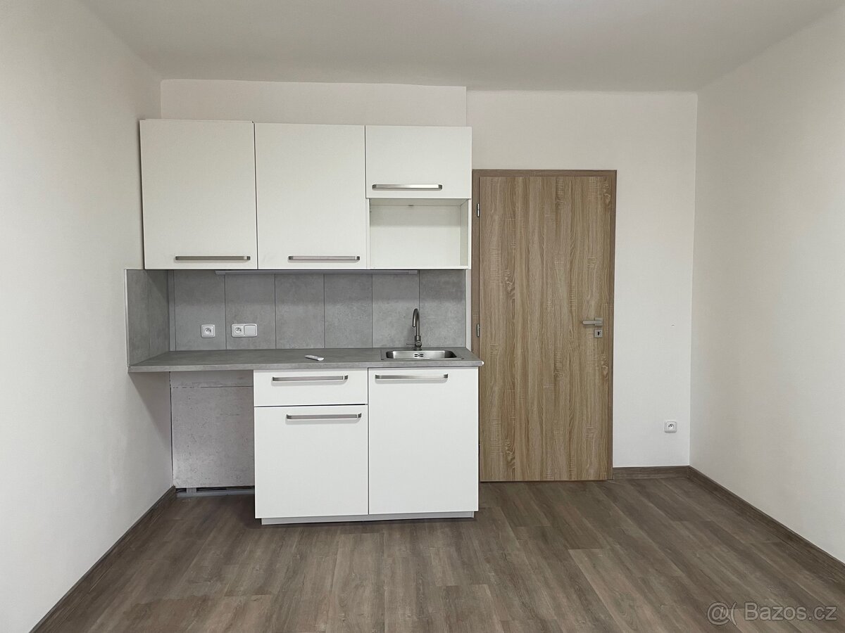 Pronájem garsonky v centru