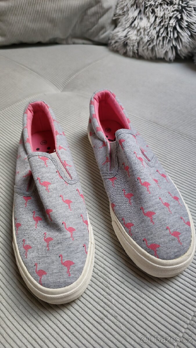 Tenisky s plameňákem