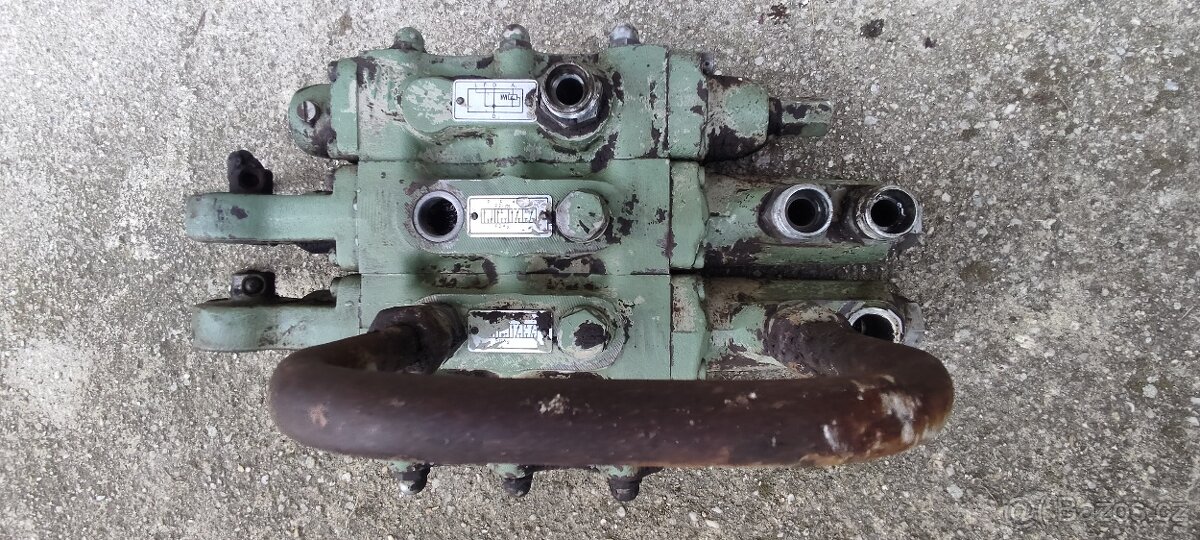 hydraulický rozvaděč