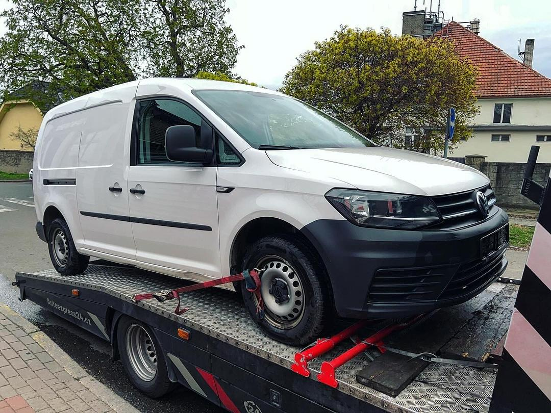 Náhradní díly VW Caddy 4 2K maxi multivan 2020 CPWA TJV LB9A