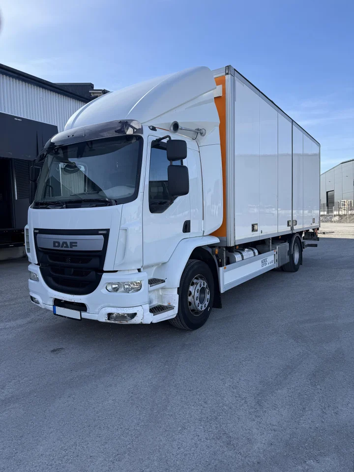 Daf LF 290 4x2  skříň s hydraulickým  čelem 2500 kg