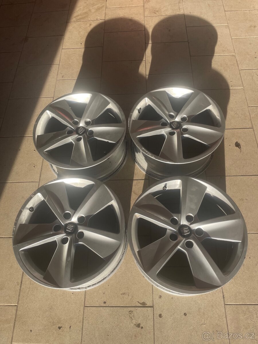 ALU R17 5x112(vyvážené) - LETNÍ PNEU 7mm