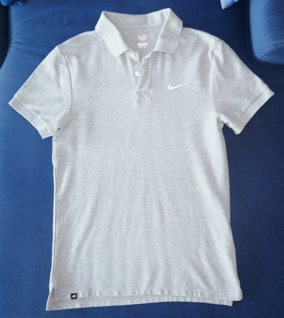 Šedé bavlněné polo tričko s límečkem, vel.M, zn. Nike
