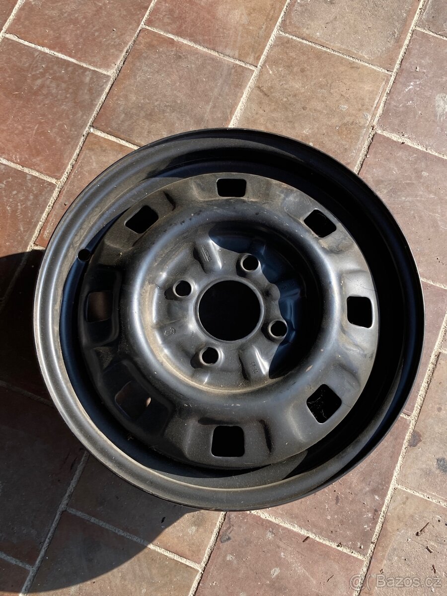 Škoda Favorit disk