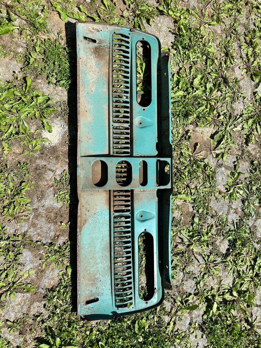 Zadní čelo Škoda 100-110