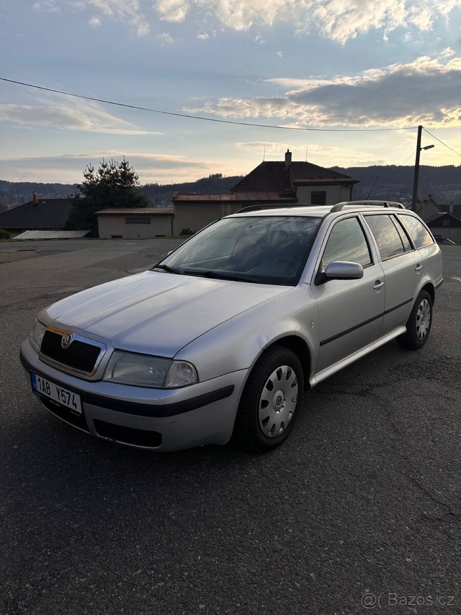 Škoda Octavia 1