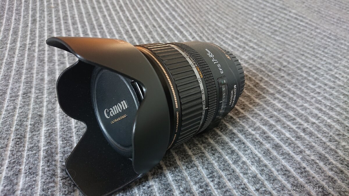CANON EF-S 17-85mm f/4-5,6 IS USM v TOP stavu