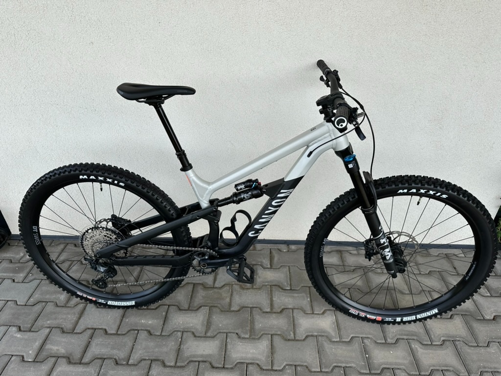 Canyon Spectral 6, 29, Shimano SLX, velikost M