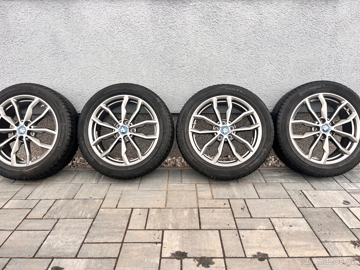 Alu kola Bmw X1 X2 5x112 R18 zimní Styling 771M