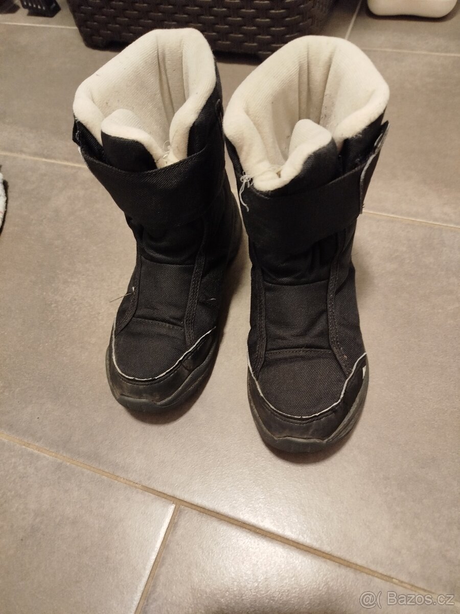 QUECHUA ZIMNÍ BOTY SNĚHULE, vel. 32