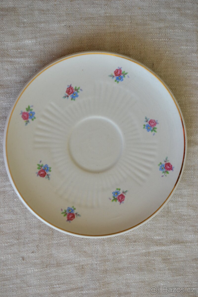 Malý porcelán.podšálek