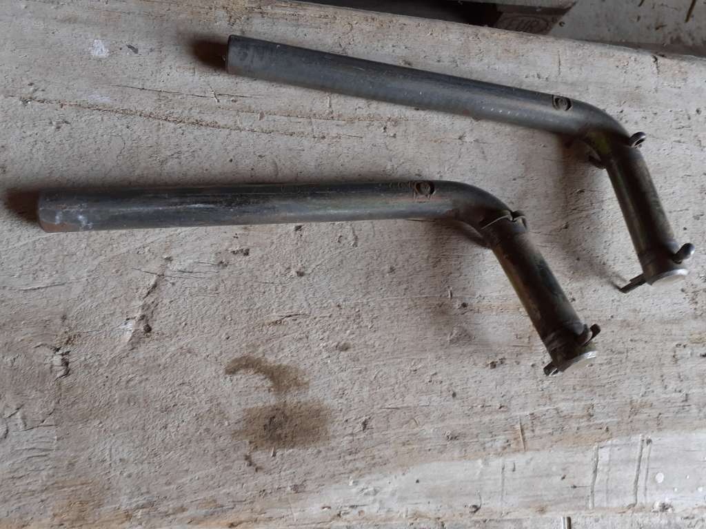 prodam kombajn Claas drzadlo bocny plech 610579.0