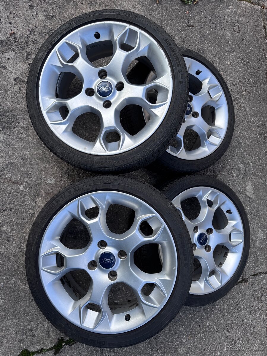 Alu Ford r17