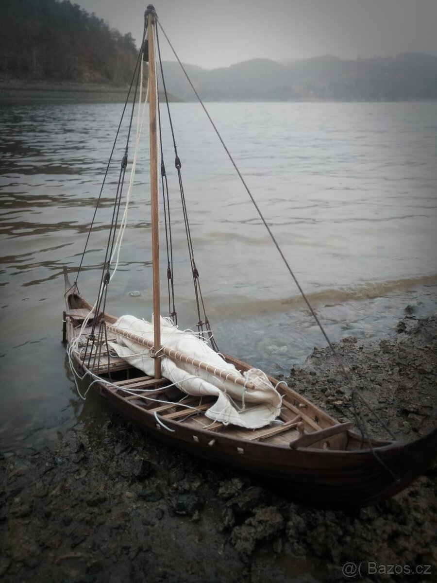 Vikingská loď roar ege