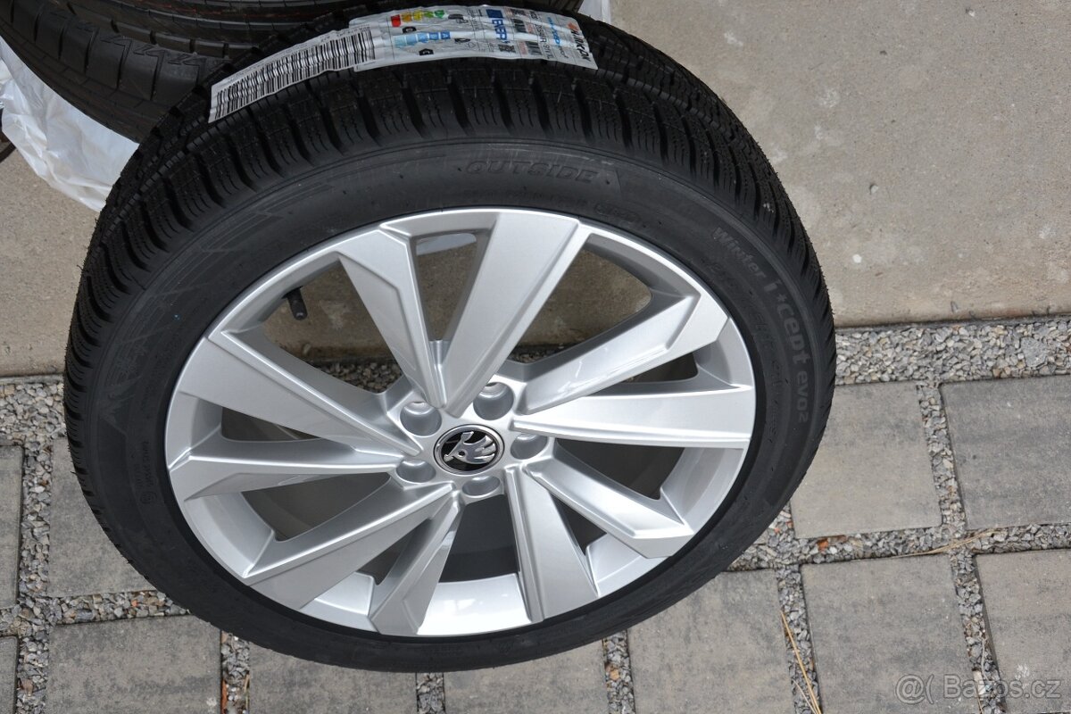 Š.Fabia IV/VW Polo. S.Ibiza -NOVÁ zimní ALU sada 215/45R17