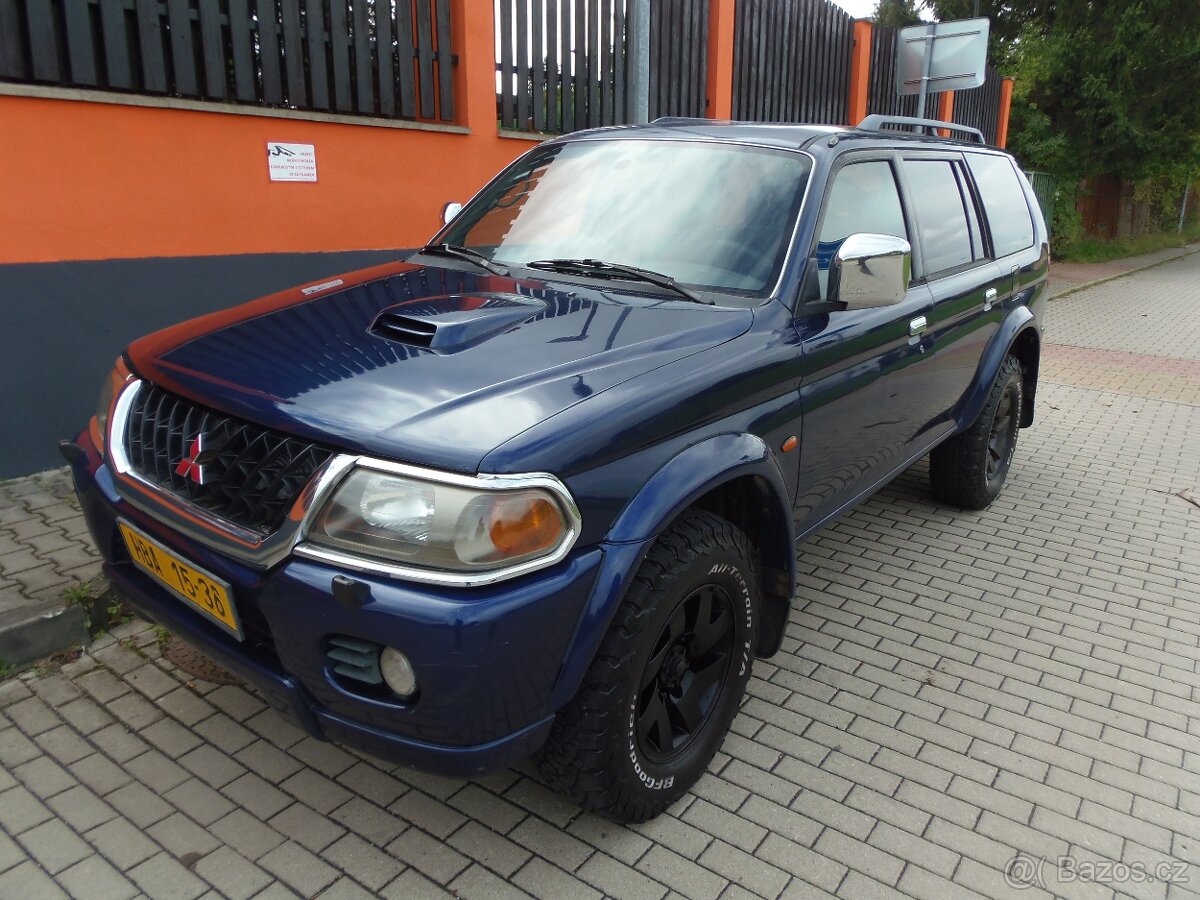 Mitsubishi Pajero Sport 2.5 TD 4x4 tažné 2.8T ČR původ