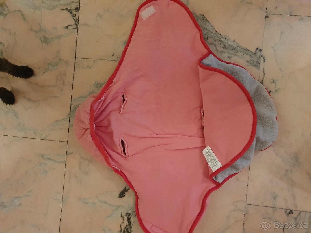 Zavinovačka do autosedačky (2 druhy)