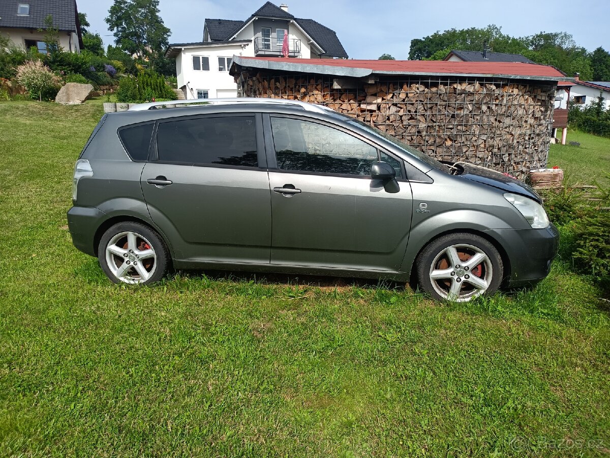 Toyota Corolla Verzo D-CAT
