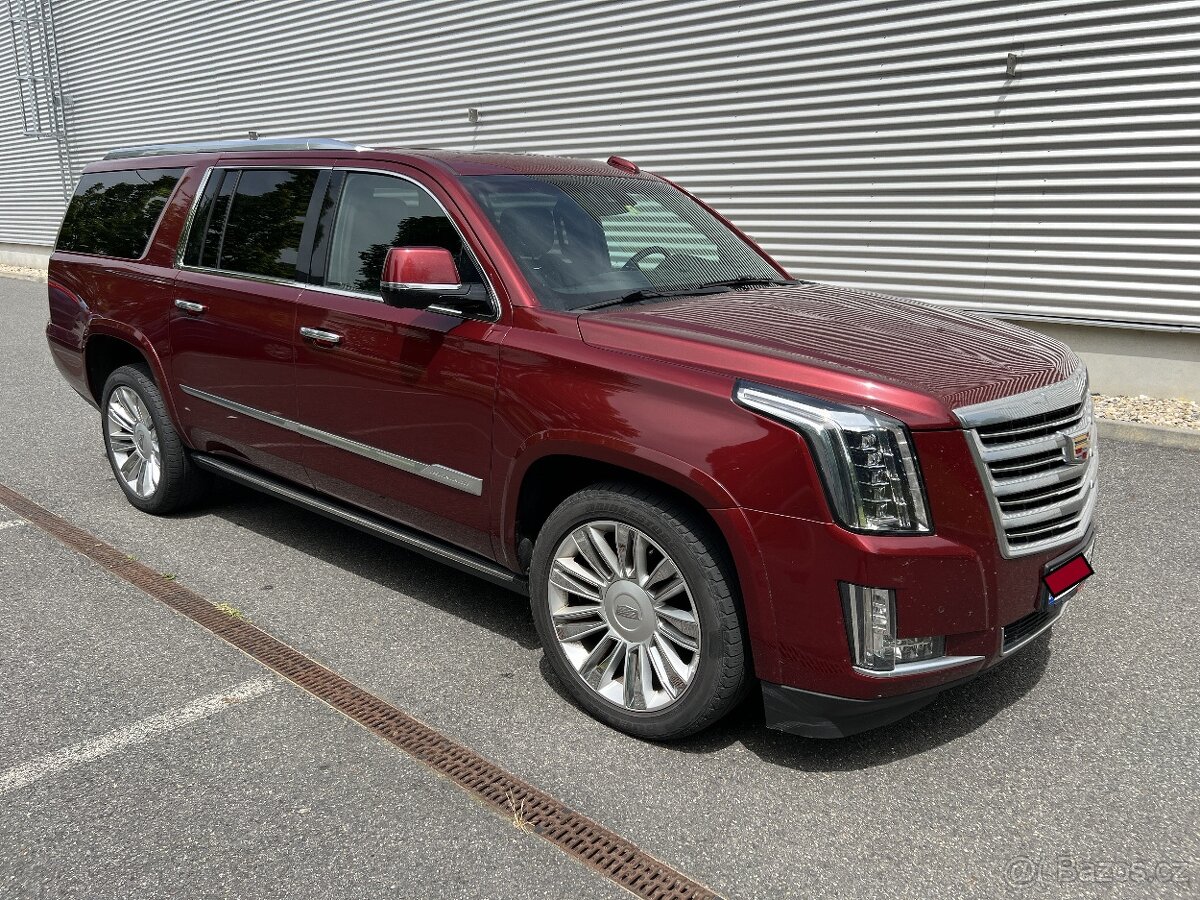 2016 Cadillac Escalade ESV, dlouhá verze, Platinum výbava