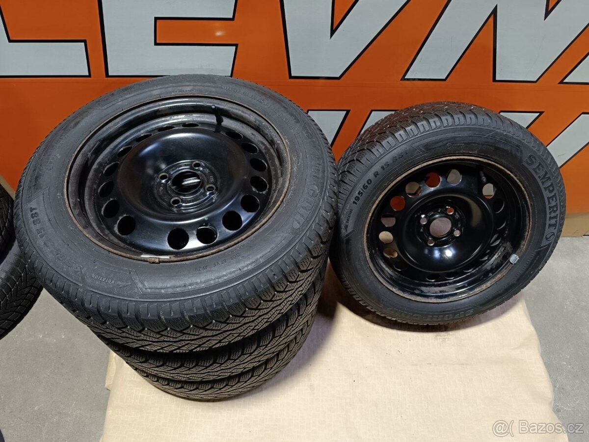 Kola na Opel Astra 4x100 ET35 zimní pneu 195/60R15