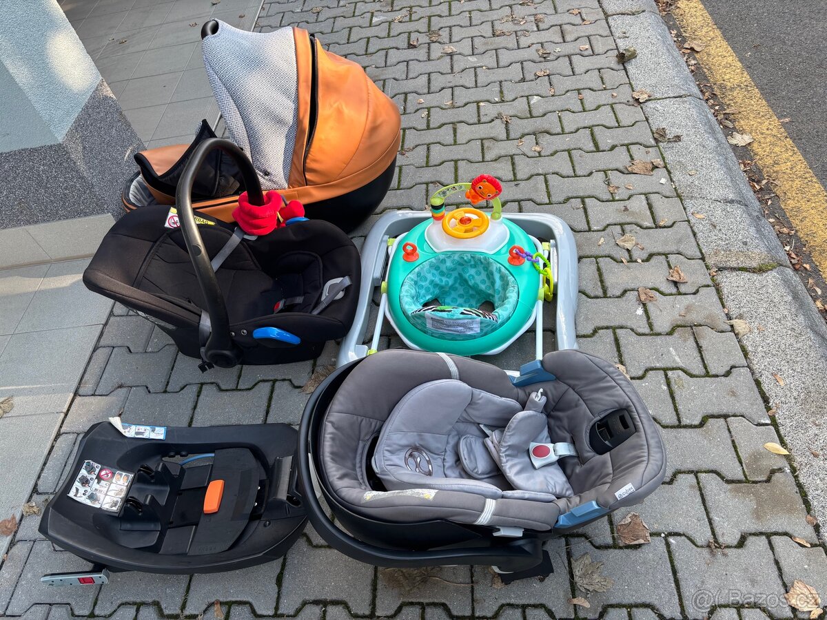 Dětská auto sedačka a chodítko