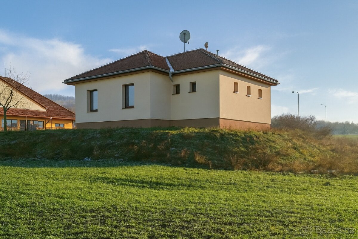 Samostatný rodinný dům 1+1 – Javorník