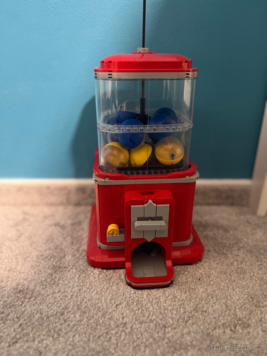 Lego ideas 21358 automat na lego minifigurky