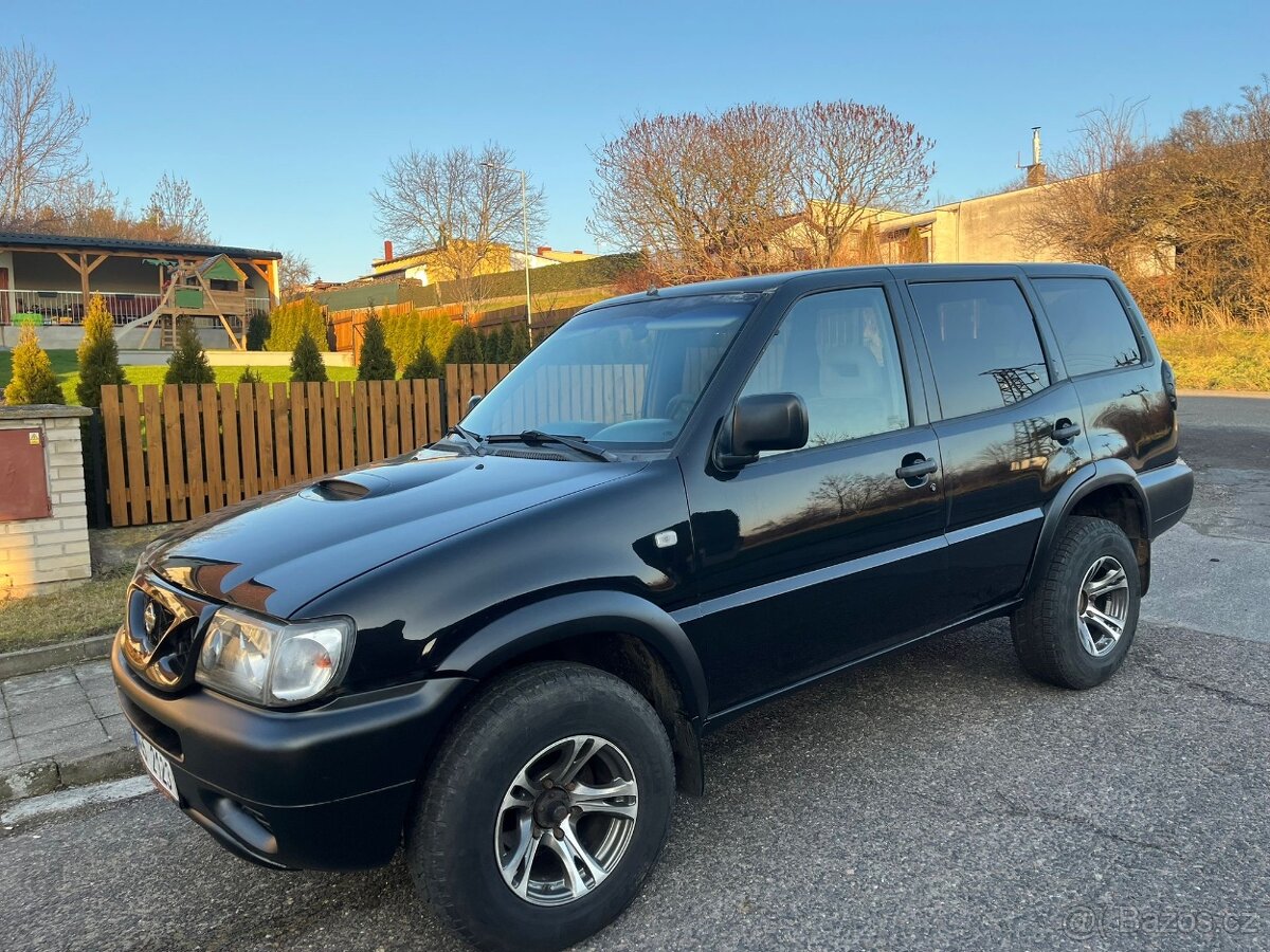 Nissan Terrano II 2.7 TD