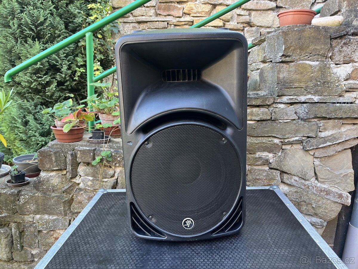 Mackie SRM450 v2 + obal