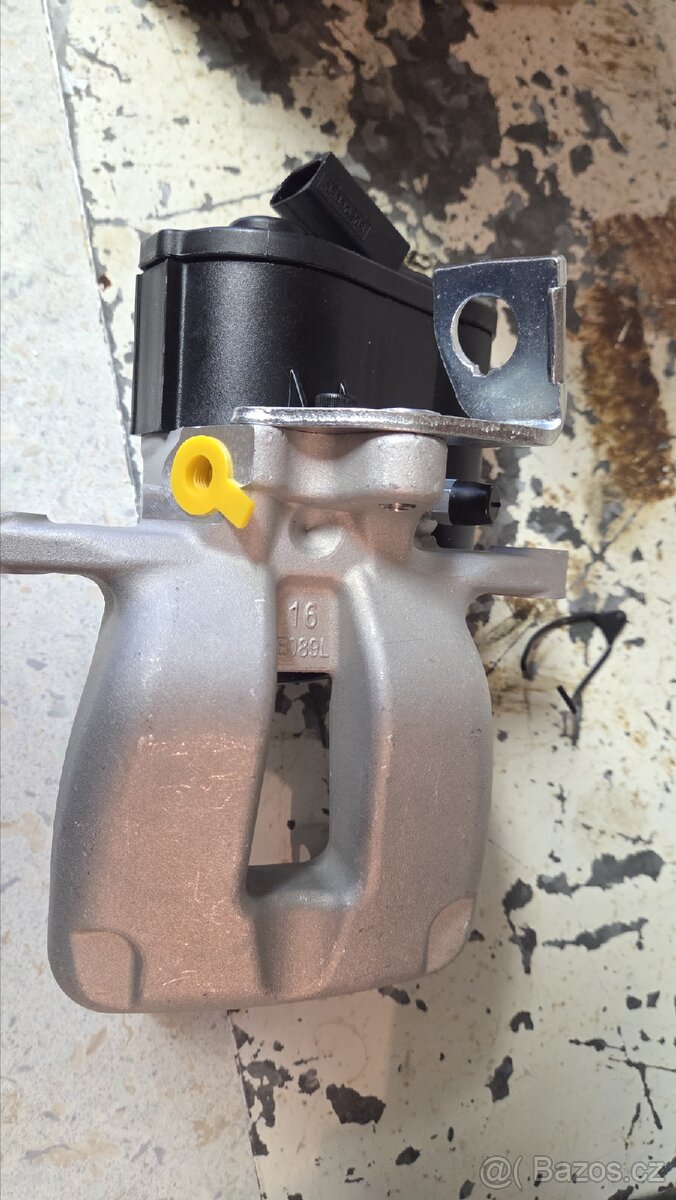 Brzdový třmen Passat b6