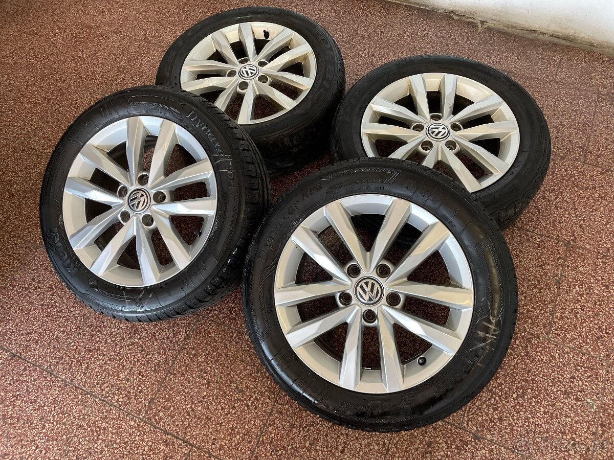 Originální ALU kola Volkswagen 5x112 r16 letní pneu 7mm -