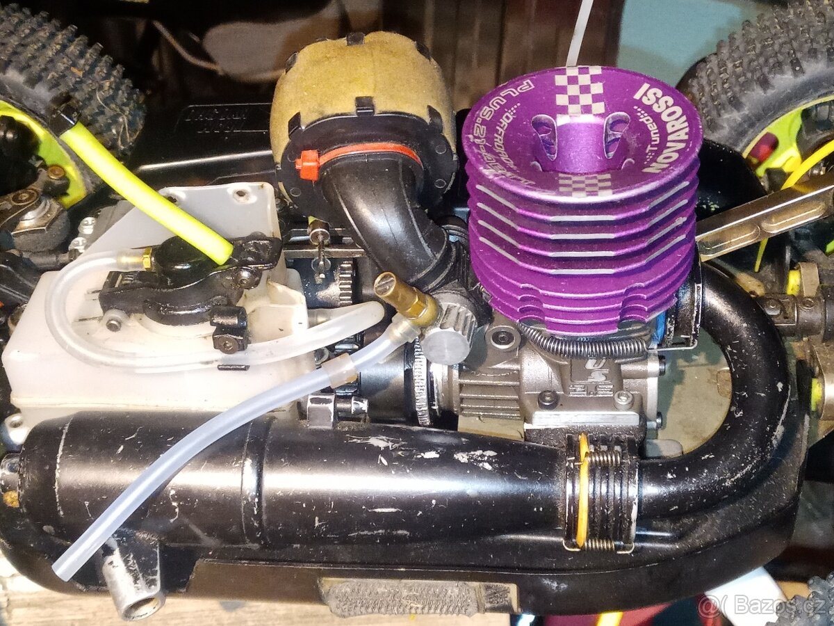 RC 1/8 motory NITRO 3,5 ccm - funkční