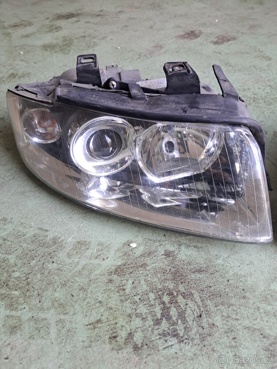 Audi A4 přední světla + xenon HID Ballast trafo