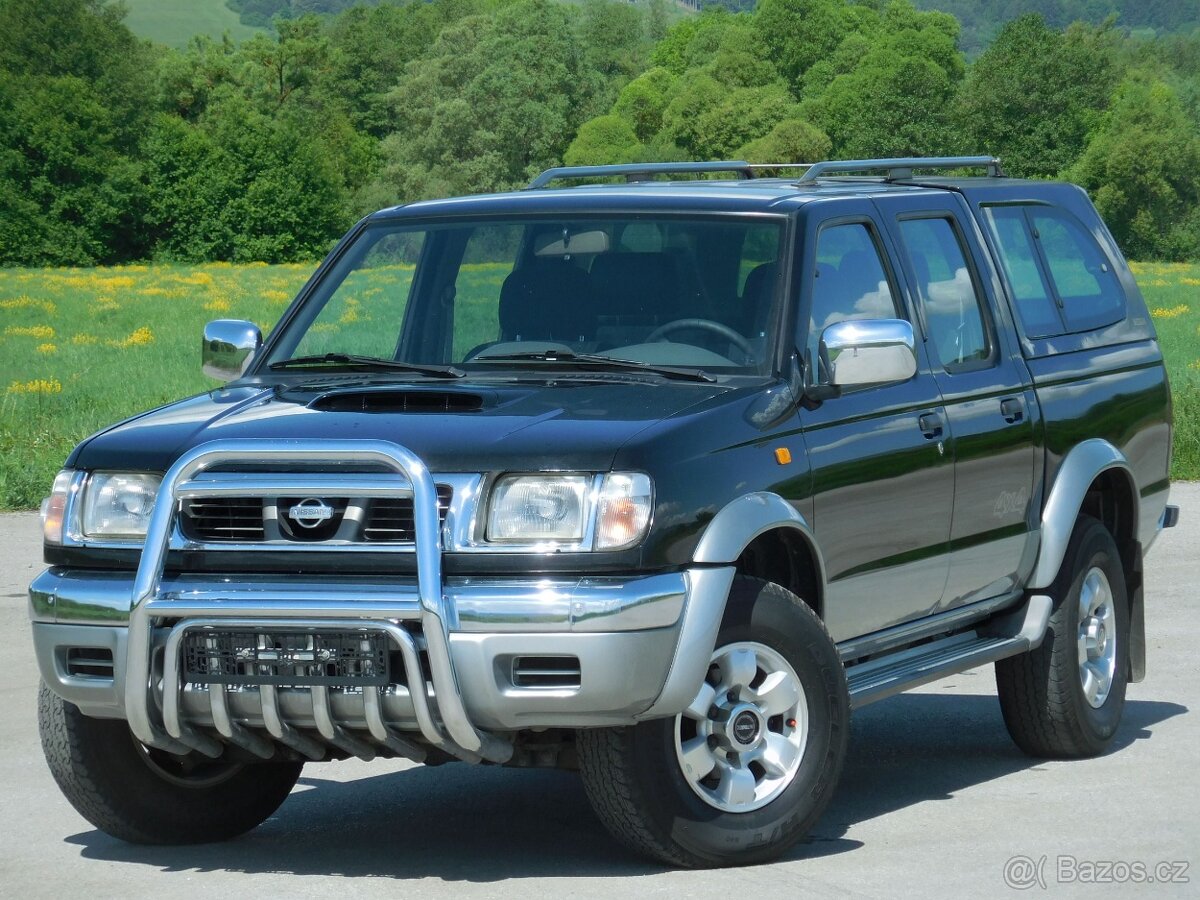 Nissan Navara 2,5 TDi 76 kw   REZERVOVANE