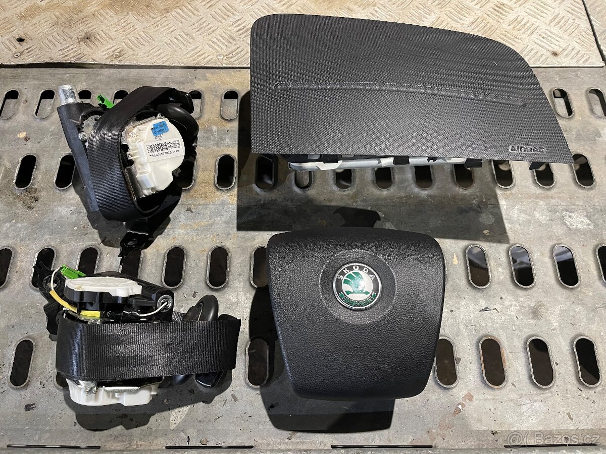Prodám sadu airbagu Škoda Fabia II