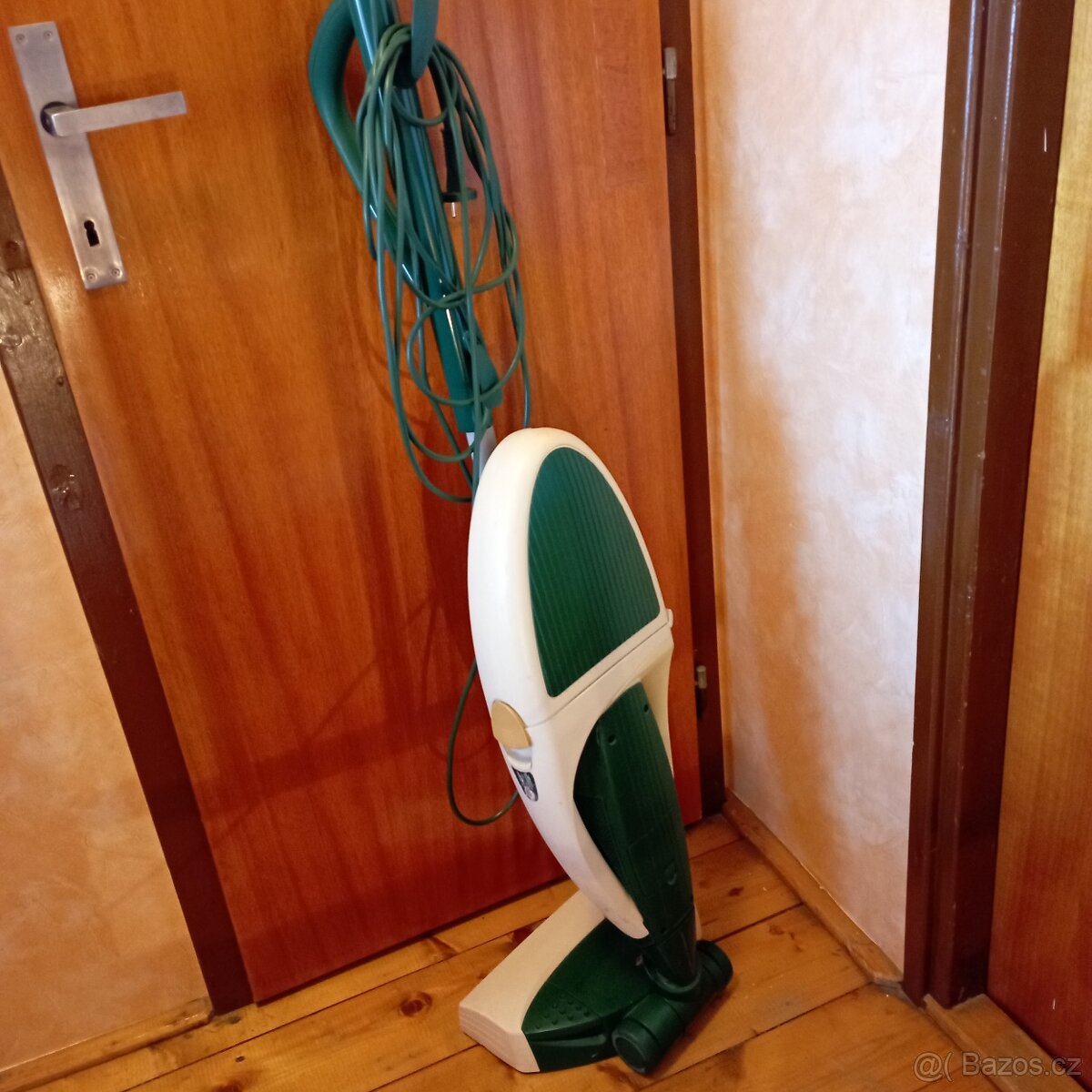 Vysavač vowerk