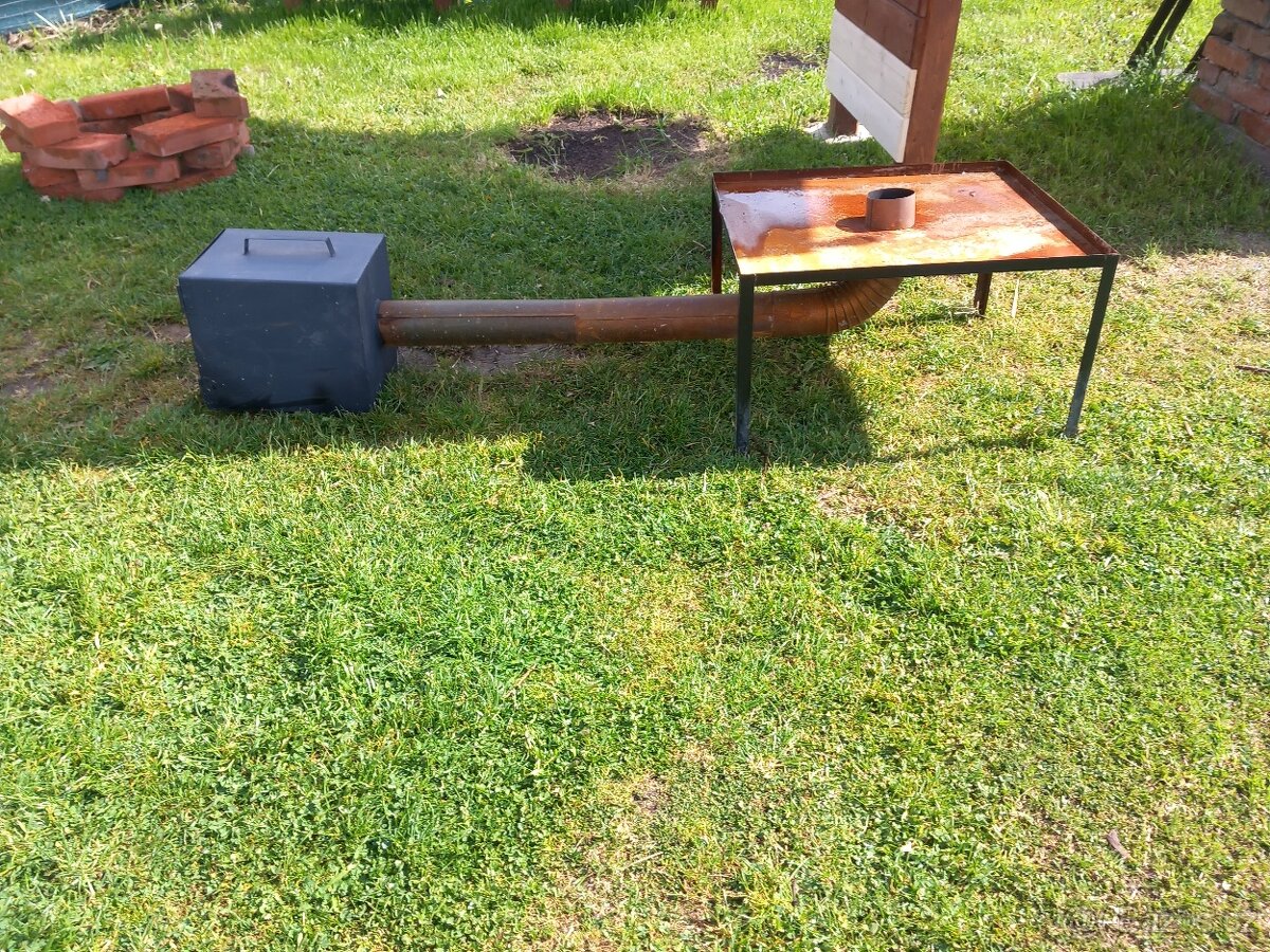 Prodám topeniště k udirne